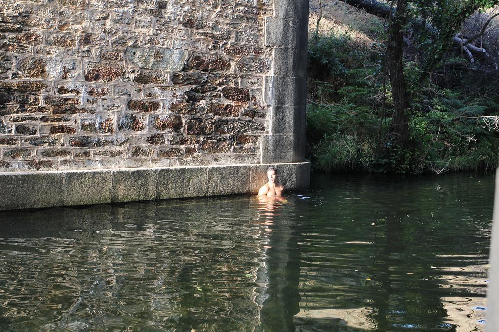 منزل الضيف Perales del Puerto  في La Grulla Dorada المظهر الخارجي الصورة